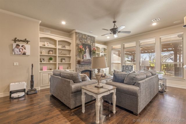 6950 E 127th Street S, Bixby, OK 74008