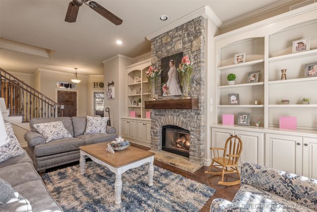 6950 E 127th Street S, Bixby, OK 74008