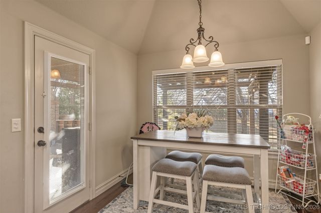 6950 E 127th Street S, Bixby, OK 74008