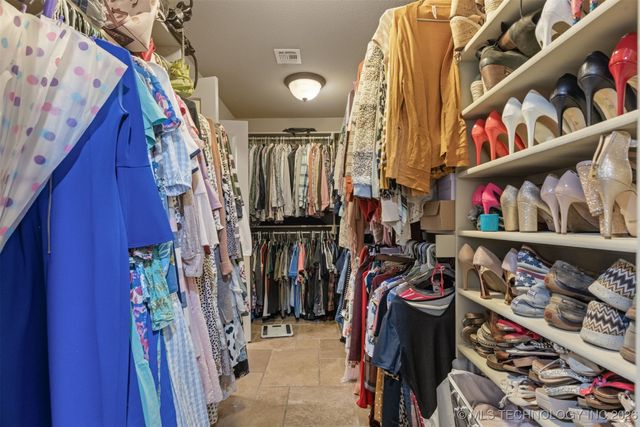 6950 E 127th Street S, Bixby, OK 74008