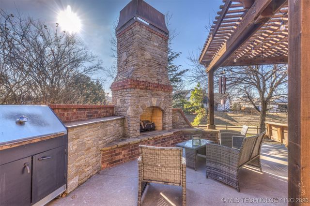 6950 E 127th Street S, Bixby, OK 74008