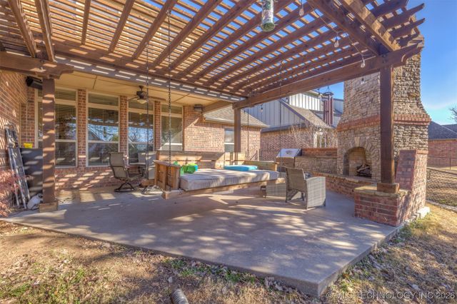 6950 E 127th Street S, Bixby, OK 74008