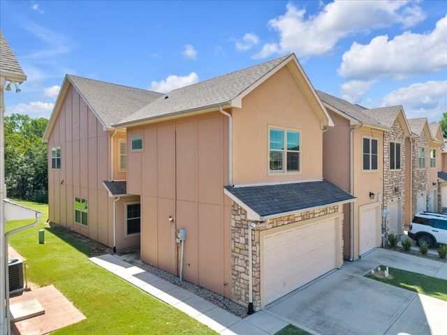 1523 Cozy Drive, Fort Worth, TX 76120