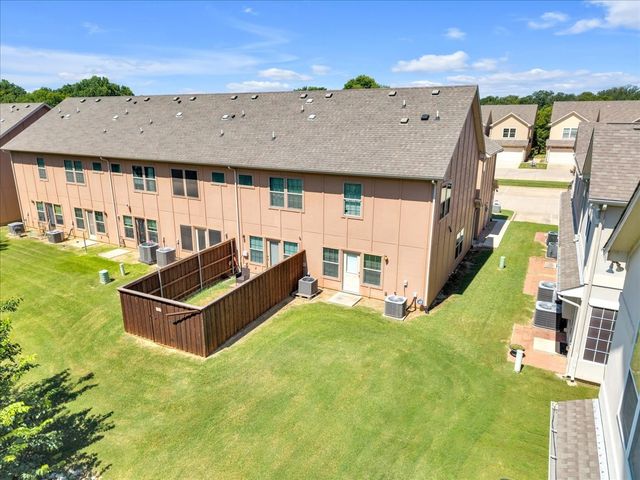 1523 Cozy Drive, Fort Worth, TX 76120