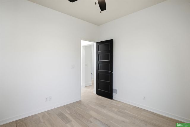 5427 N 213th Avenue, Elkhorn, NE 68022
