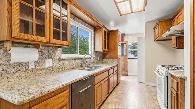 118 Ardmore, San Gabriel, CA 91775