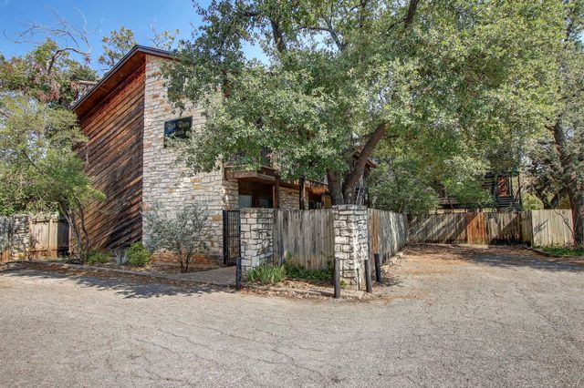 4701 Red River ST 102, Austin, TX 78751
