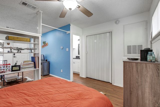 4701 Red River ST 102, Austin, TX 78751
