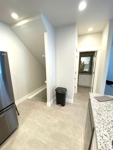 974 W VISTA DR, Lehi, UT 84048