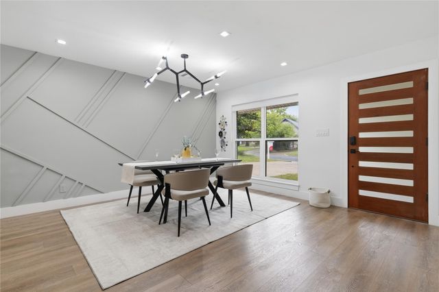 5604 Coventry LN, Austin, TX 78723