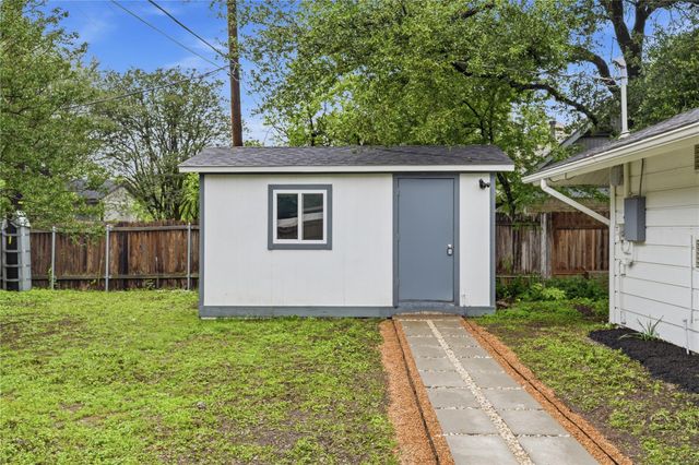 5604 Coventry LN, Austin, TX 78723