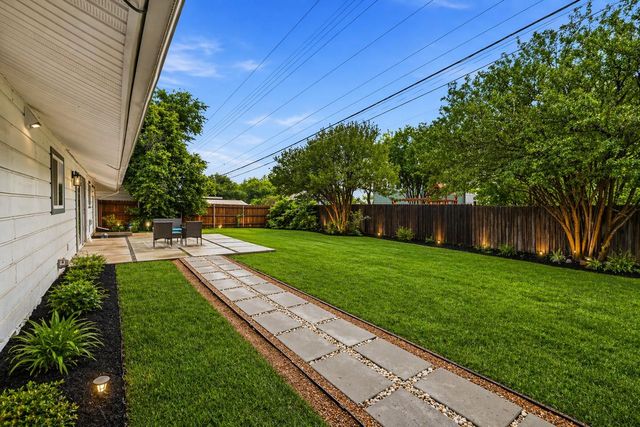 5604 Coventry LN, Austin, TX 78723