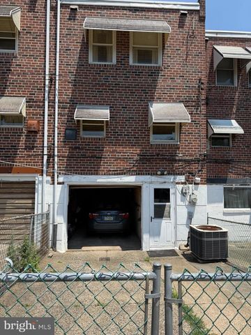 4516 STRAHLE ST, Philadelphia, PA 19136