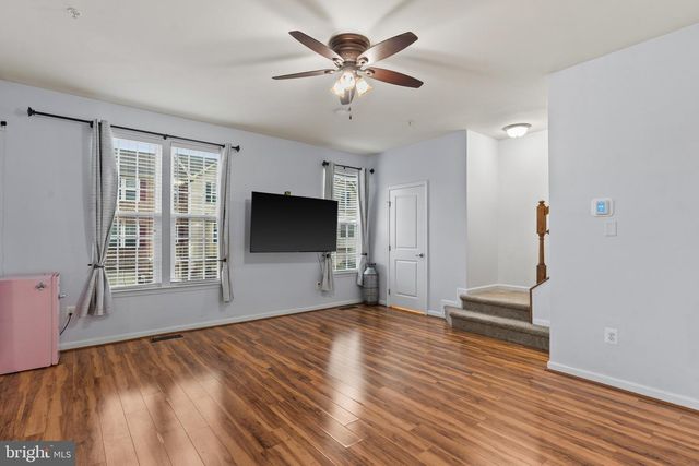 737 OLIVE WOOD, Baltimore, MD 21225