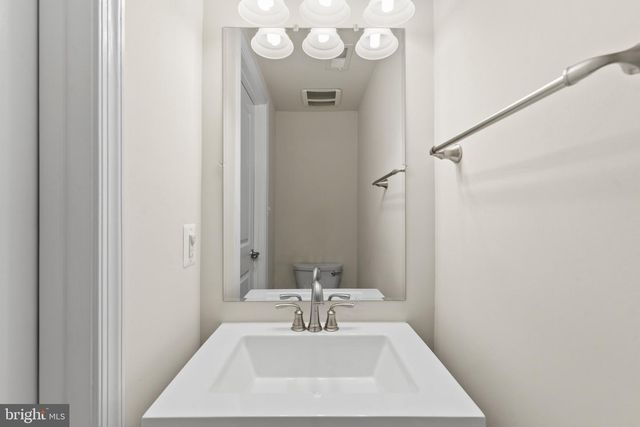 737 OLIVE WOOD, Baltimore, MD 21225