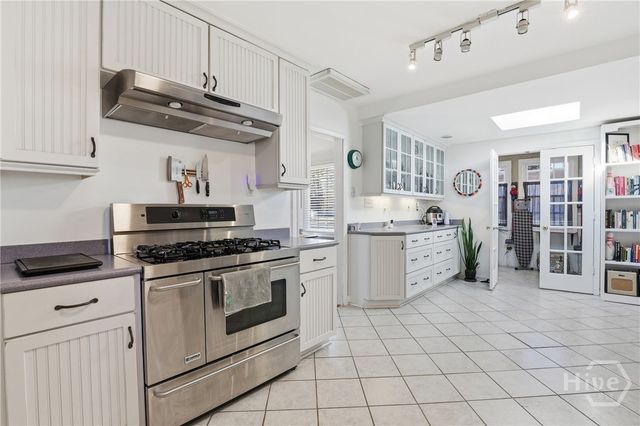 244 E 64th Street, Savannah, GA 31405