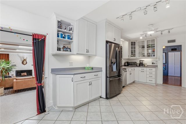 244 E 64th Street, Savannah, GA 31405