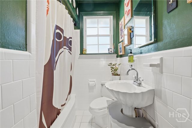 244 E 64th Street, Savannah, GA 31405