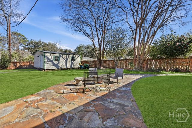 244 E 64th Street, Savannah, GA 31405