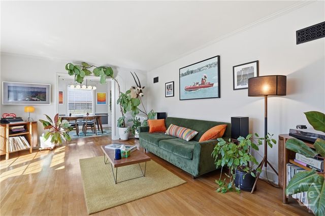 244 E 64th Street, Savannah, GA 31405