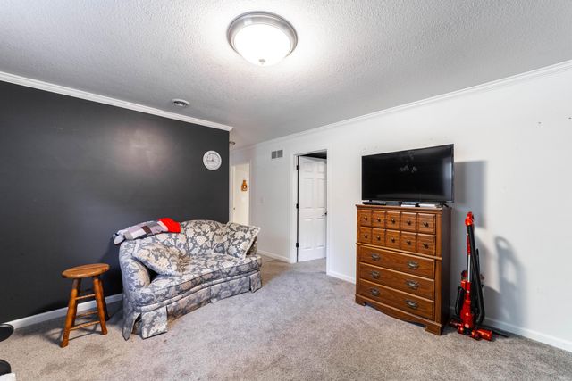 1318 COUNTY ROAD 2347, Moberly, MO 65270