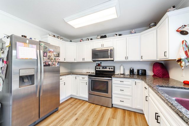 1318 COUNTY ROAD 2347, Moberly, MO 65270