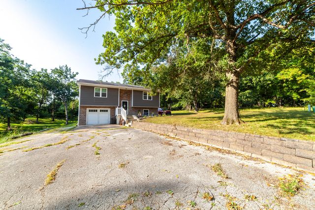 1318 COUNTY ROAD 2347, Moberly, MO 65270