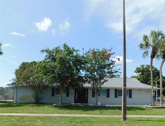 7508 OKEECHOBEE COURT, Tampa, FL 33637