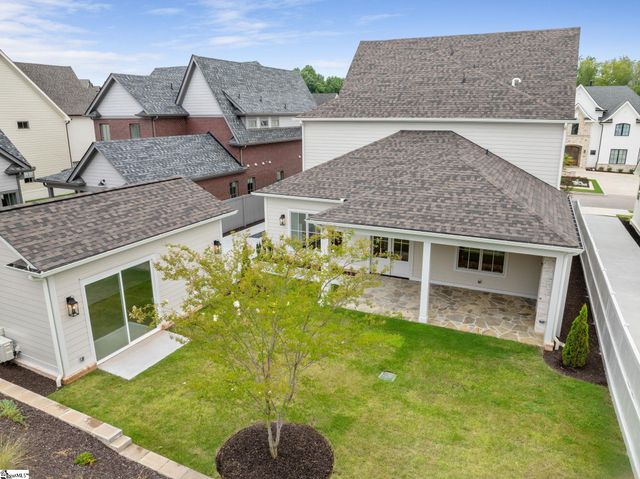 5 Crossmoor Circle, Greenville, SC 29607
