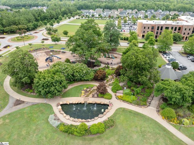 5 Crossmoor Circle, Greenville, SC 29607