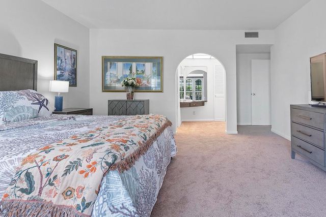 3475 S Ocean Boulevard 2160, Palm Beach, FL 33480