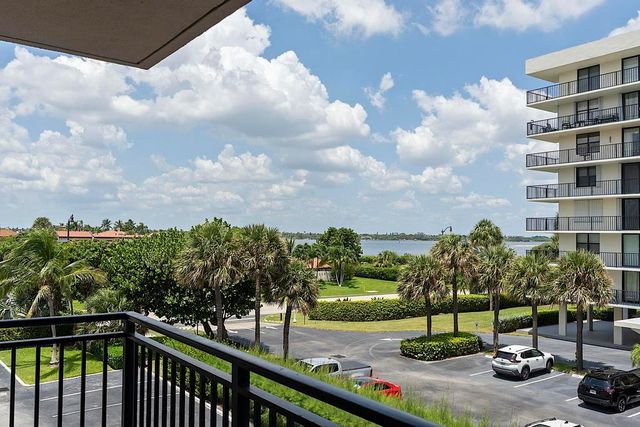 3475 S Ocean Boulevard 2160, Palm Beach, FL 33480