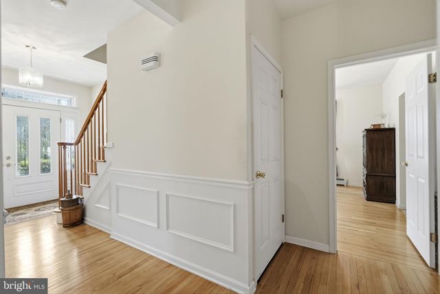 140 BUNKER HILL RD, Princeton, NJ 08540