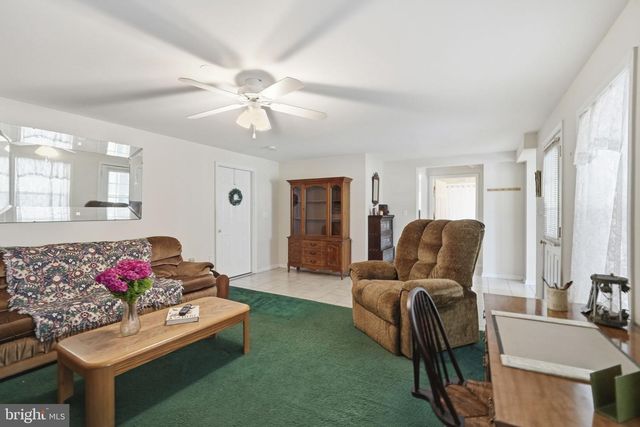140 BUNKER HILL RD, Princeton, NJ 08540