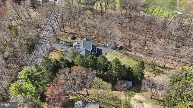 140 BUNKER HILL RD, Princeton, NJ 08540