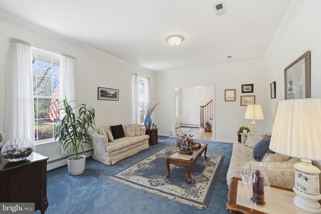 140 BUNKER HILL RD, Princeton, NJ 08540