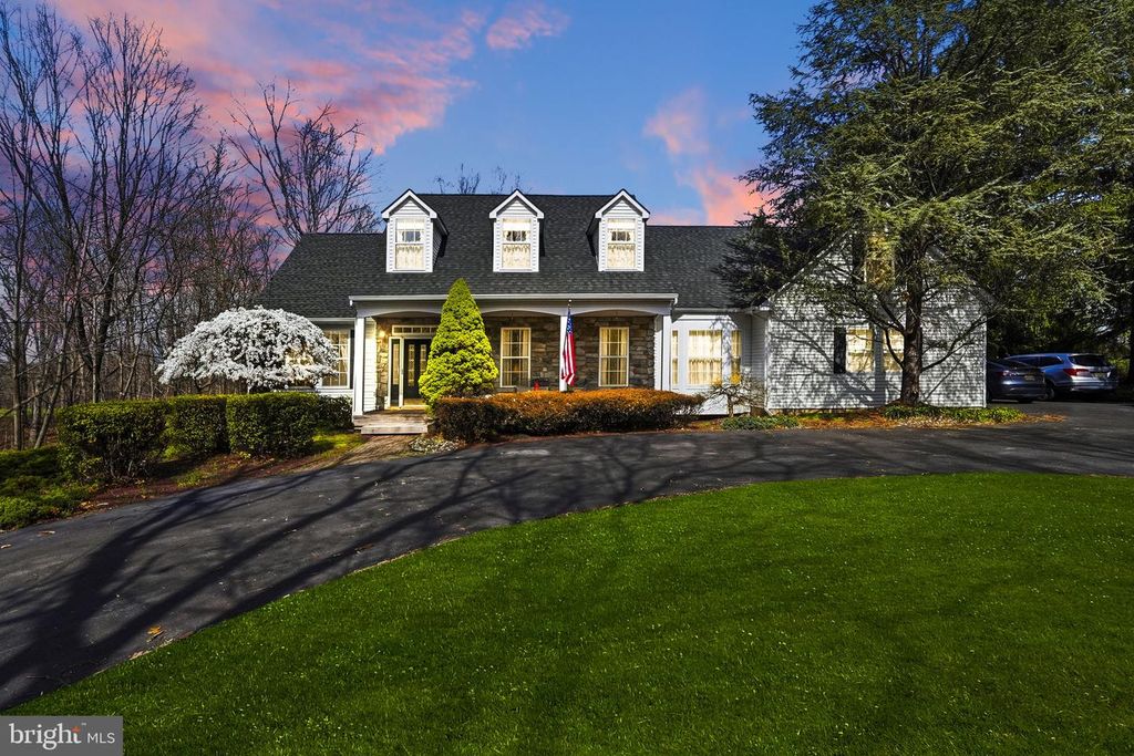140 BUNKER HILL RD, Princeton, NJ 08540