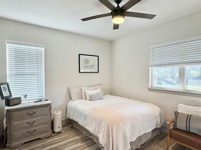 17703 Jungman Road, Damon, TX 77430