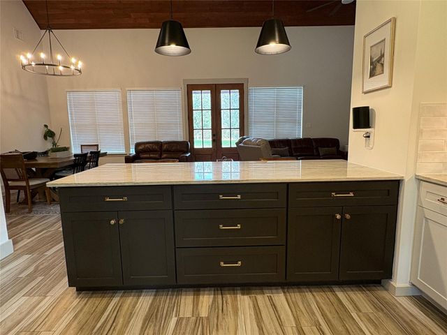 17703 Jungman Road, Damon, TX 77430