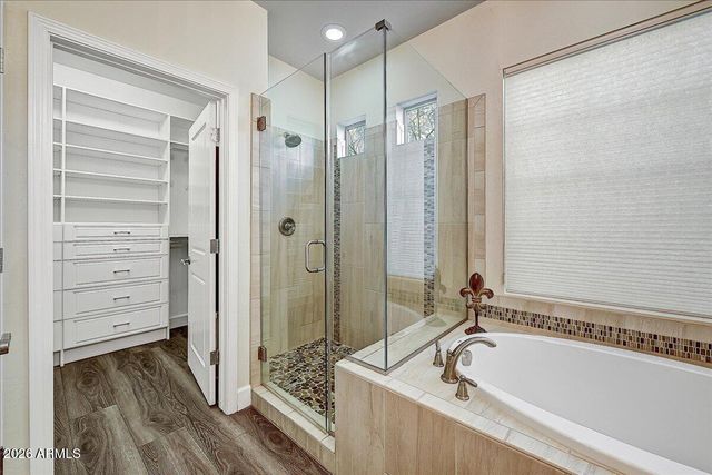 60 ALMARTE Circle, Carefree, AZ 85377