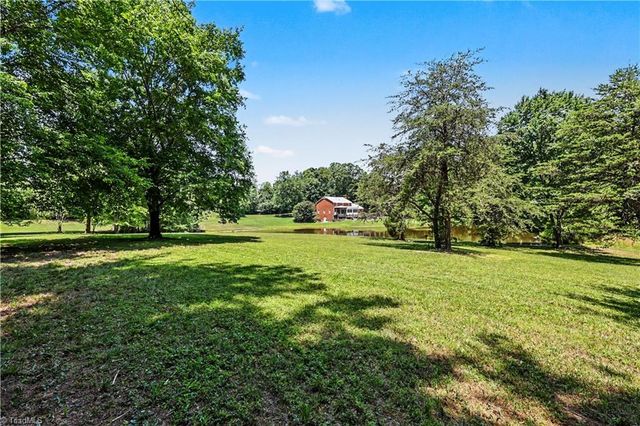 2322 Fleming Road, Greensboro, NC 27410