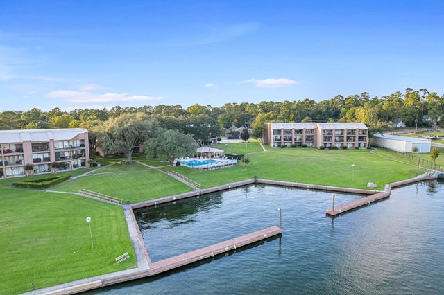 15575 Marina Drive 215C, Conroe, TX 77356