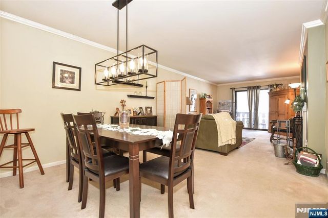 3806 Melville Court, Mahwah, NJ 07430