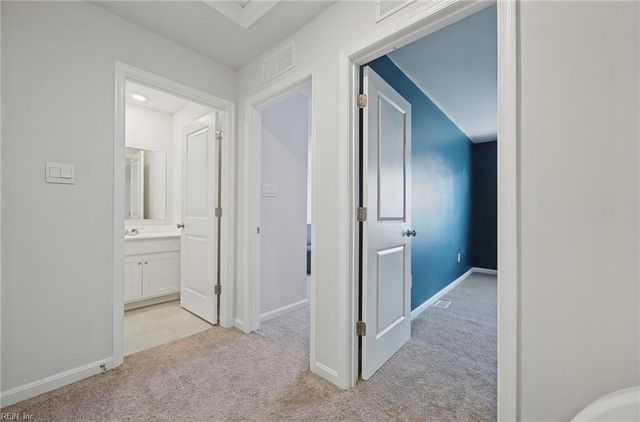 1519 Stanford LN, Newport News, VA 23608