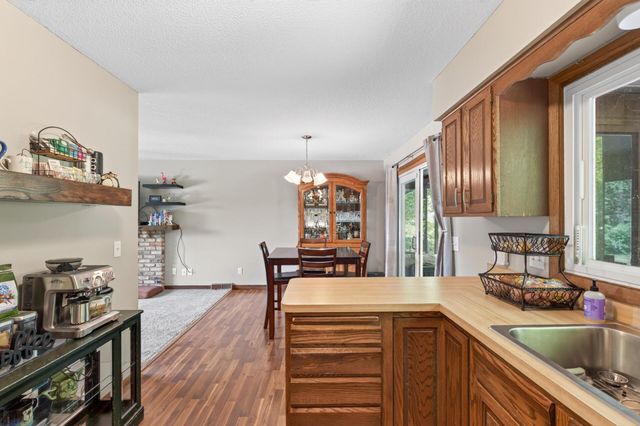 3884 Calcite Drive, Eagan, MN 55122