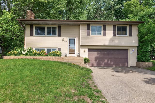 3884 Calcite Drive, Eagan, MN 55122
