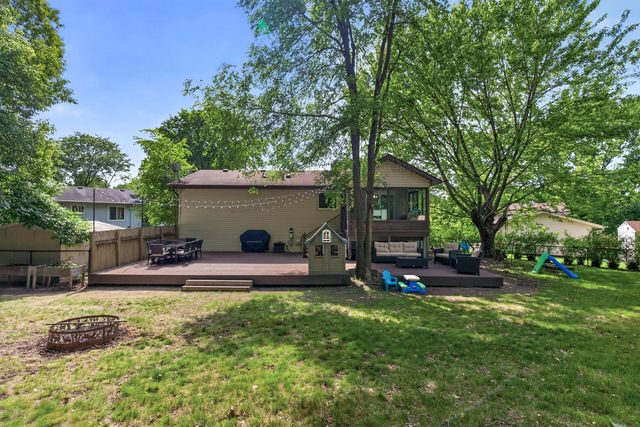 3884 Calcite Drive, Eagan, MN 55122