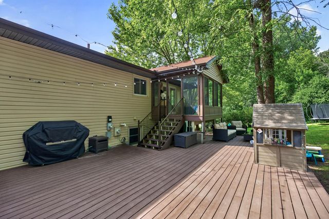 3884 Calcite Drive, Eagan, MN 55122