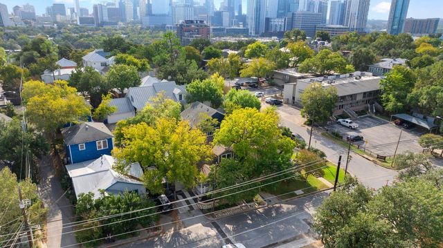 1003 Blanco ST, Austin, TX 78703