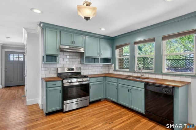 179 Lenox Street, New Haven, CT 06513